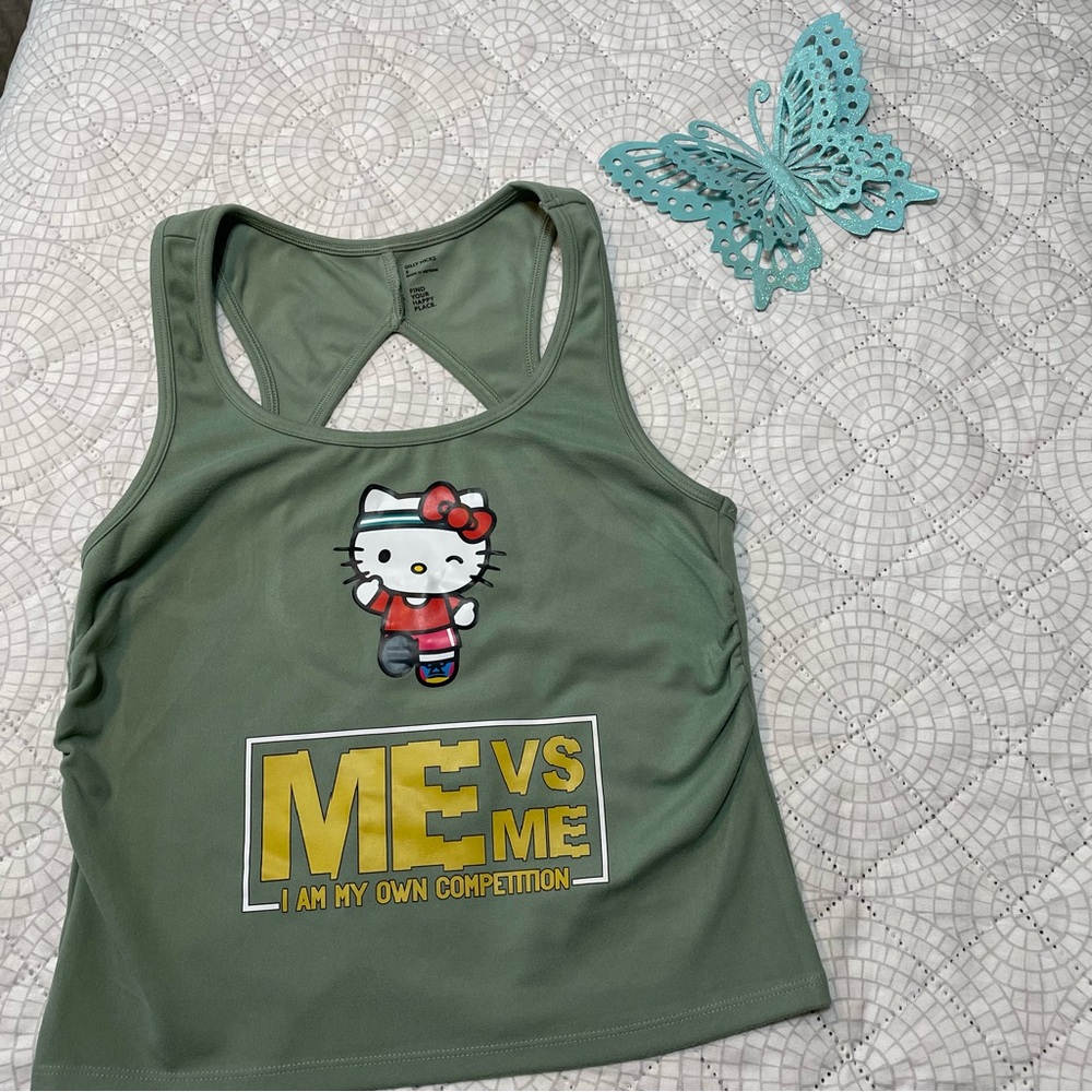 Gilly Hicks crop top